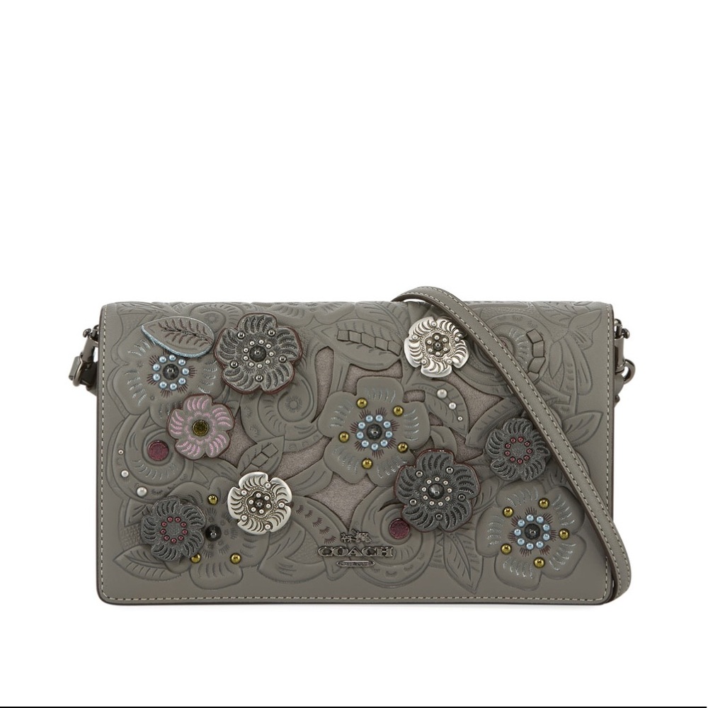Coach Tea Wallet Crossbody